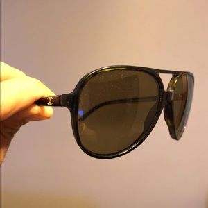 Chanel Tortoise Shell Aviator CC Label Sunglasses